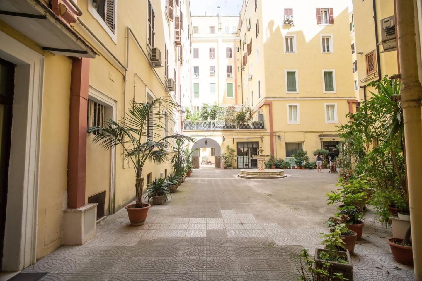 Spacious Apartment Close Vatican Roma Exterior foto
